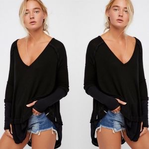 Free People Oversized Thumbholes Black Thermal Size Medium